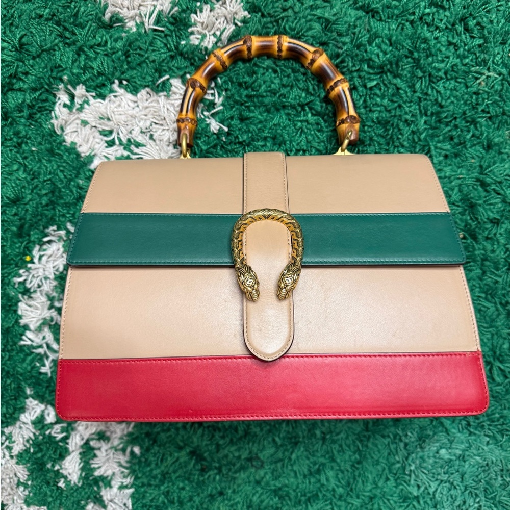 GUCCI Large Dionysus leather handbag… 
100% Authentic - Picture 3 of 12